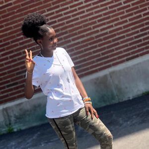 Meet your Posher, Nicky